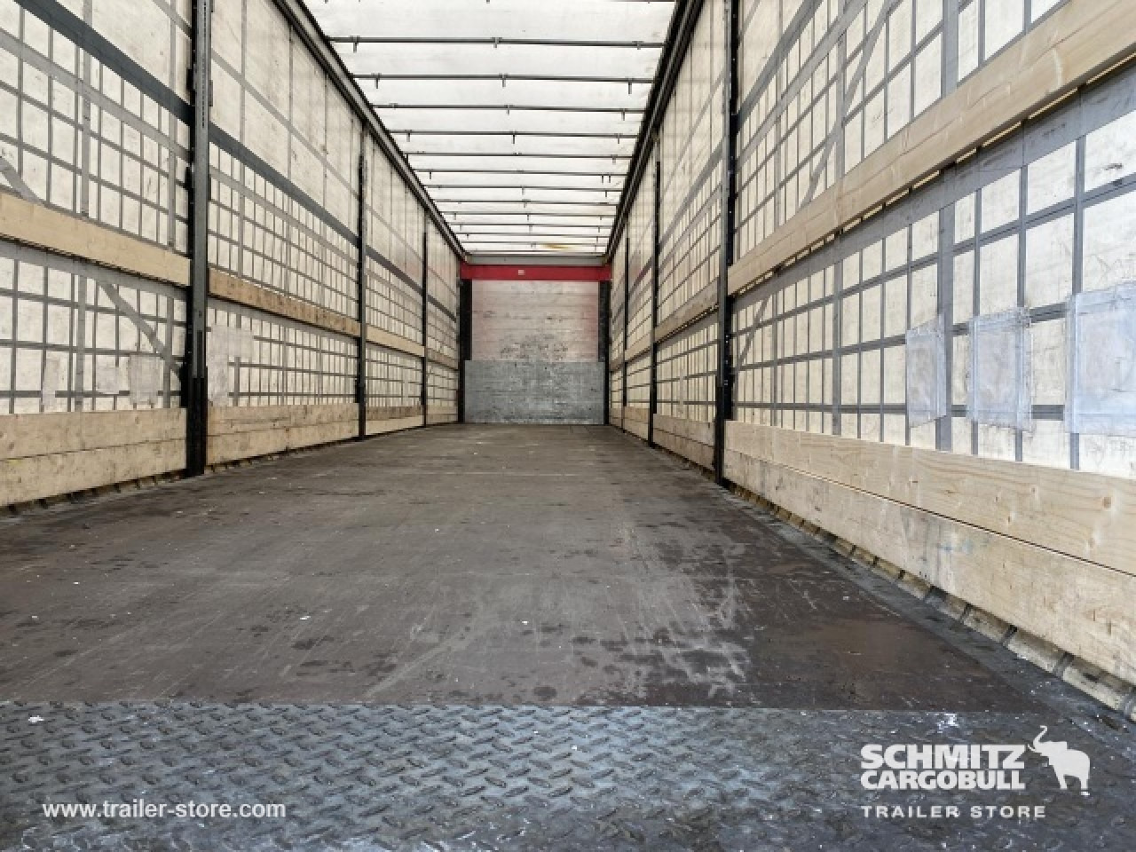 SCHMITZ Curtainsider Standard - Semi-reboque de lona: foto 3 SCHMITZ Curtainsider Standard - Semi-reboque de lona: foto 3