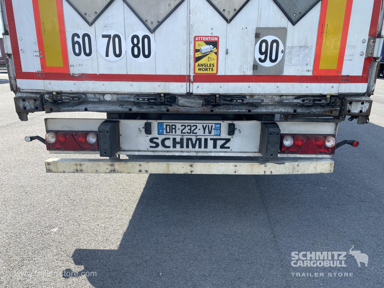 SCHMITZ Curtainsider Standard - Semi-reboque de lona: foto 2 SCHMITZ Curtainsider Standard - Semi-reboque de lona: foto 2