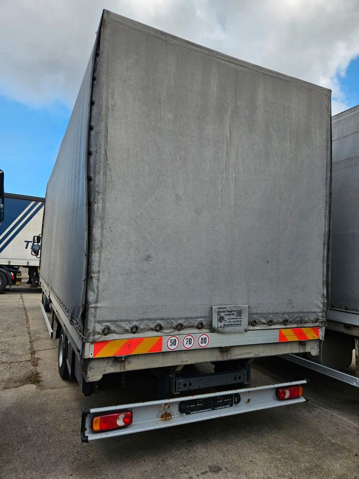 DAF LF 45.210 12t Euro5 EEV - Caminhão com lona: foto 3 DAF LF 45.210 12t Euro5 EEV - Caminhão com lona: foto 3