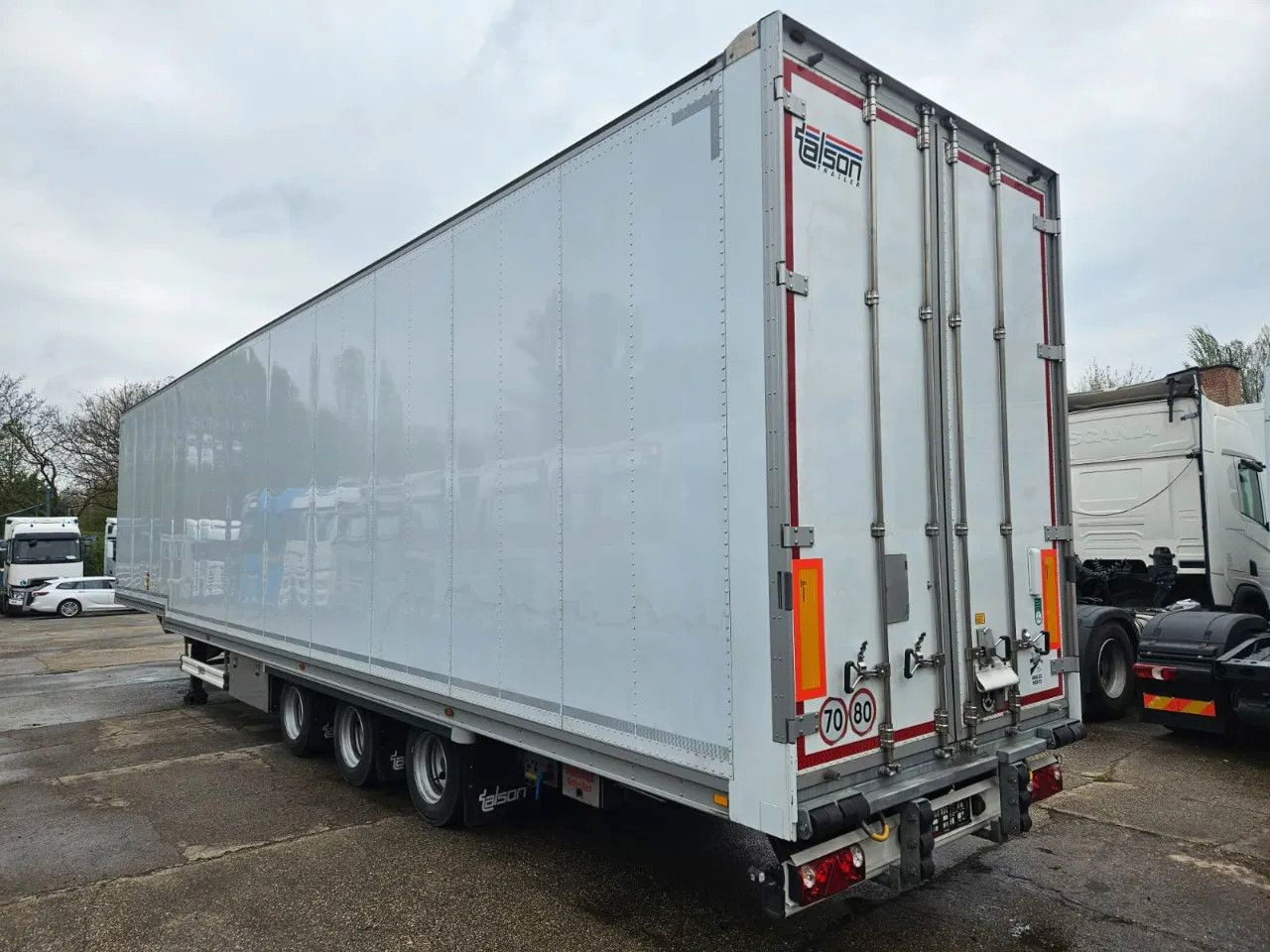 Talson F1227 Mega AIR Cargo Hydraroll Roller Bed 4 unit - Semireboque: foto 4 Talson F1227 Mega AIR Cargo Hydraroll Roller Bed 4 unit - Semireboque: foto 4