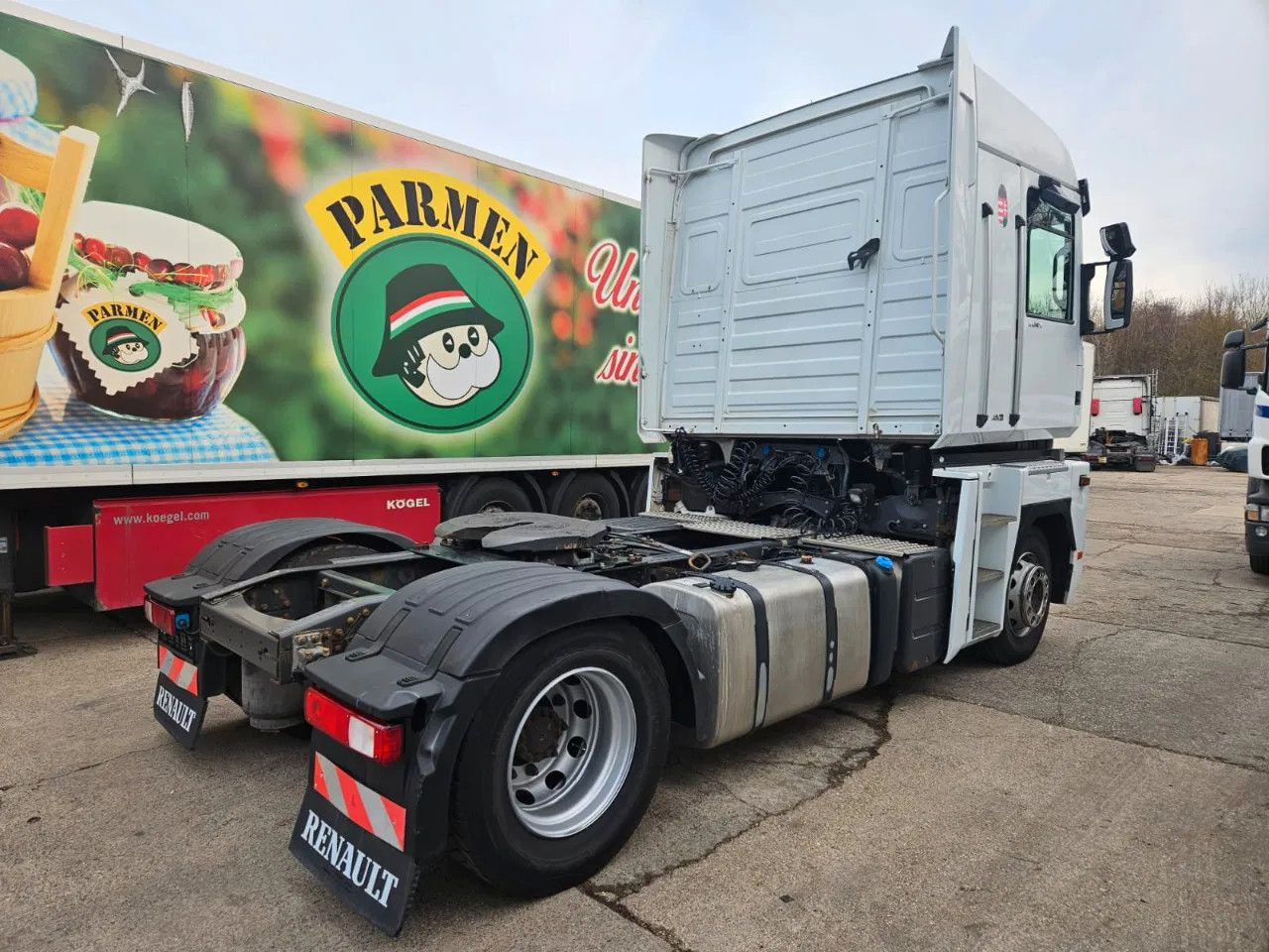 Renault Magnum 480 EEV Standklima, 2 units in stock - Tractor: foto 3 Renault Magnum 480 EEV Standklima, 2 units in stock - Tractor: foto 3