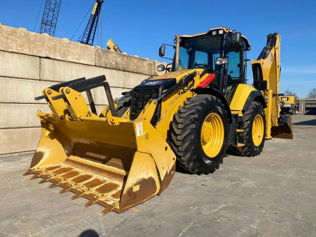 CAT 444 4x4 - Retroescavadeira: foto 3 CAT 444 4x4 - Retroescavadeira: foto 3