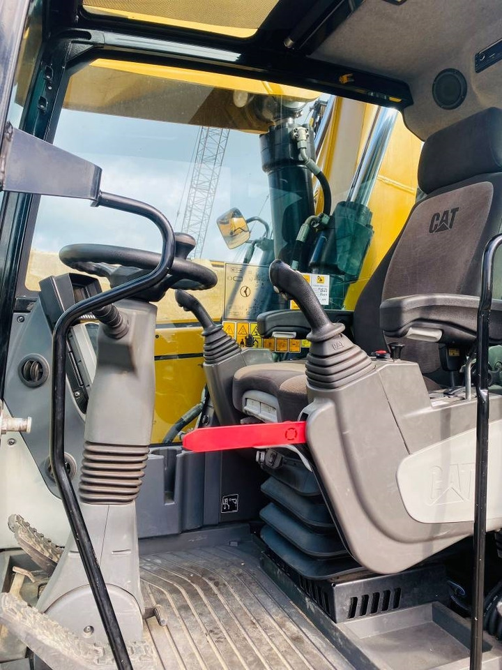 Manipulador de material CAT mh3024: foto 7