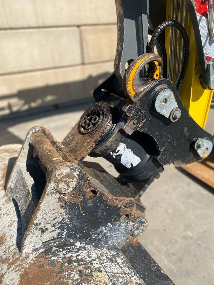 Escavadeira de rodas Wacker Neuson EW 65: foto 12