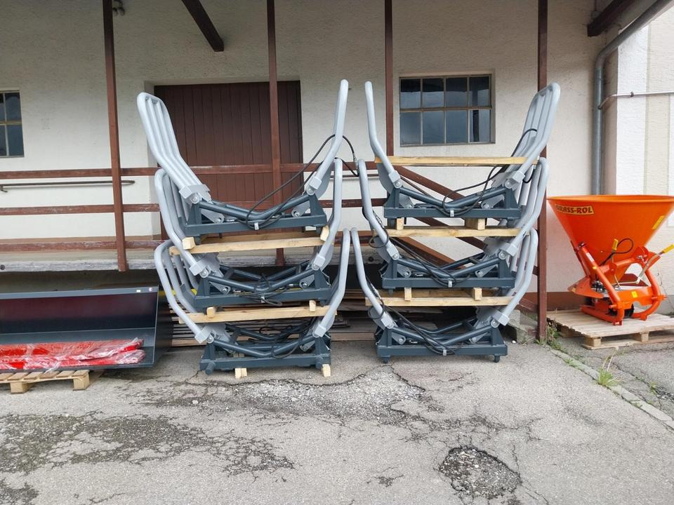 Aktion!! Ballenzange Rundbellenzange Silozange Frontlader Euro - Grampo: foto 1 Aktion!! Ballenzange Rundbellenzange Silozange Frontlader Euro - Grampo: foto 1