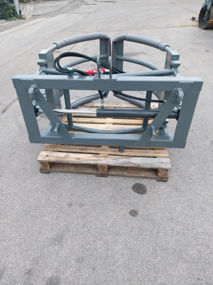 Ballenzange Rundbellenzange Silozange Frontlader Euro Fendt - Grampo: foto 5 Ballenzange Rundbellenzange Silozange Frontlader Euro Fendt - Grampo: foto 5