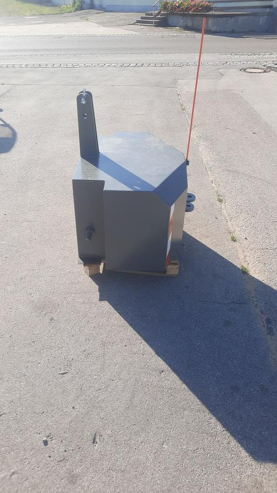 Frontgewicht Ballast Heckgewicht 800kg Traktor Gewicht Fendt - Contrapeso: foto 3 Frontgewicht Ballast Heckgewicht 800kg Traktor Gewicht Fendt - Contrapeso: foto 3