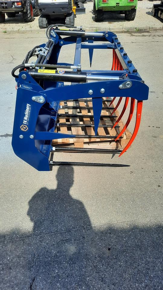 Krokodilgebiss Greifschaufel Frontlader Weidemann Hoflader Euro - Equipamento para silagem: foto 3 Krokodilgebiss Greifschaufel Frontlader Weidemann Hoflader Euro - Equipamento para silagem: foto 3