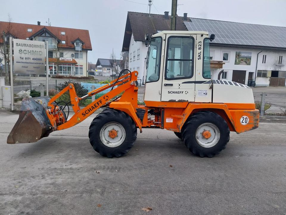 Radlader Schaeff SKL 823 Hoflader Lader Schaufellader - Carregadeira articulada: foto 1 Radlader Schaeff SKL 823 Hoflader Lader Schaufellader - Carregadeira articulada: foto 1