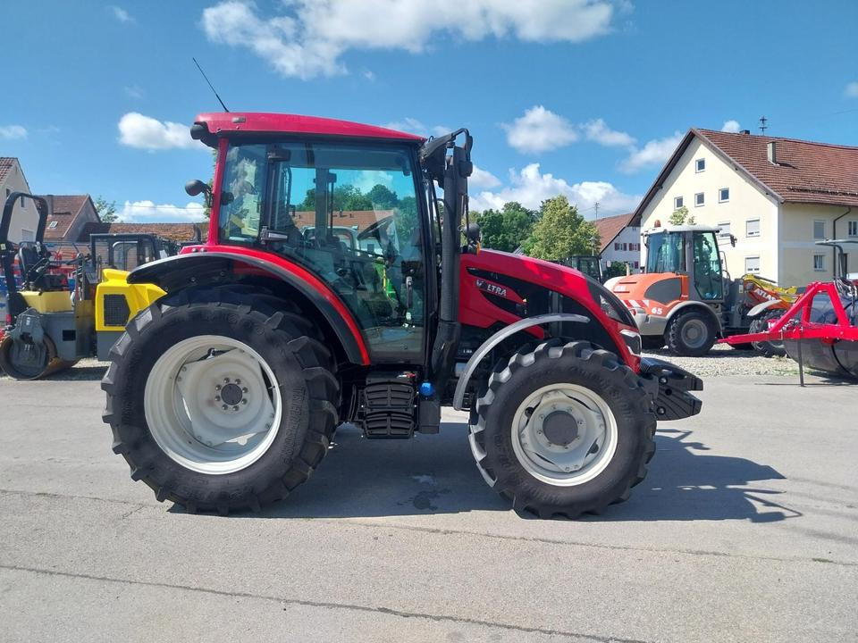 Valtra A85 Schlepper Traktor Bulldog - Trator: foto 4 Valtra A85 Schlepper Traktor Bulldog - Trator: foto 4