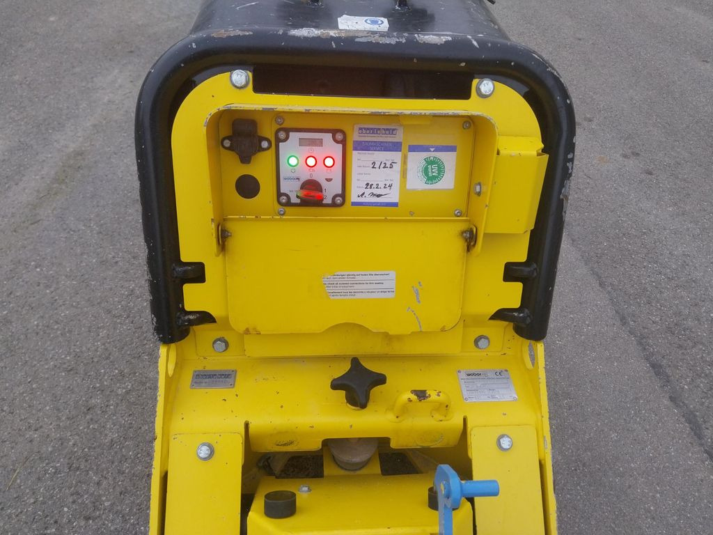 Weber CR8 EH - Placas vibratórias: foto 5 Weber CR8 EH - Placas vibratórias: foto 5