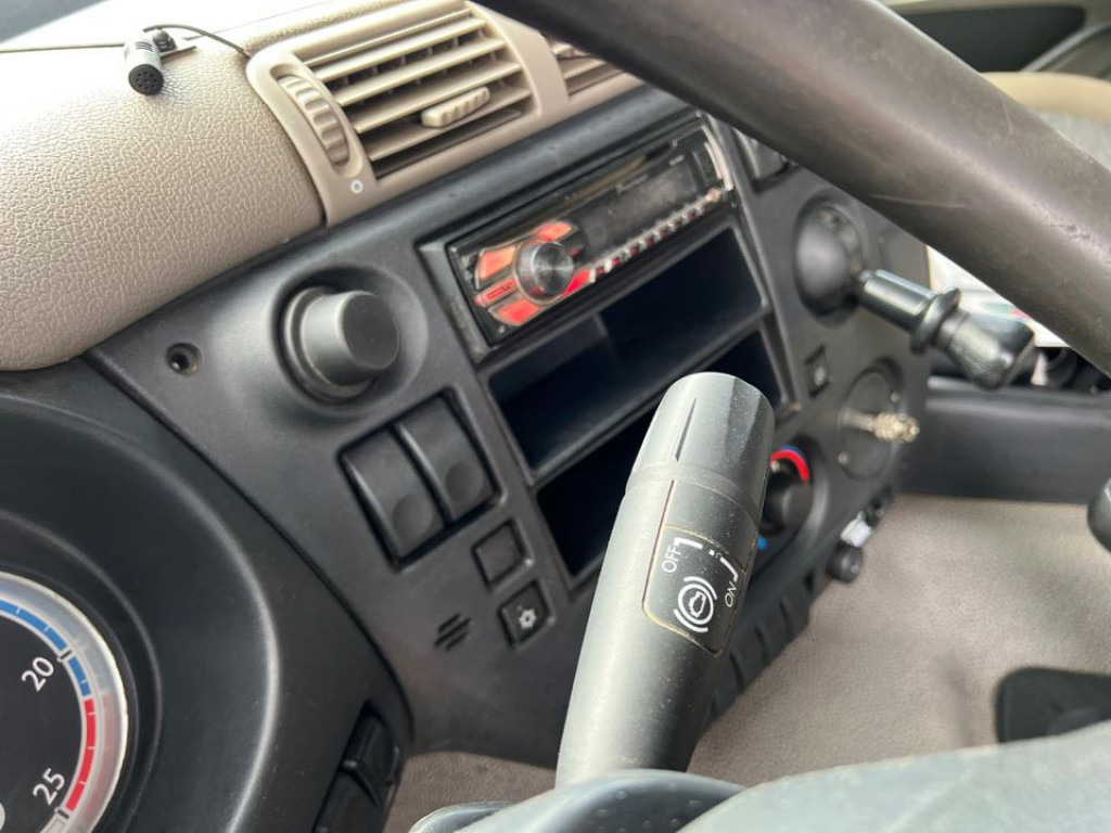 Caminhão basculante DAF TRUCKS (NL) CF 85 410 4-Achs Kipper Meiller Bordmatik: foto 7 Caminhão basculante DAF TRUCKS (NL) CF 85 410 4-Achs Kipper Meiller Bordmatik: foto 7