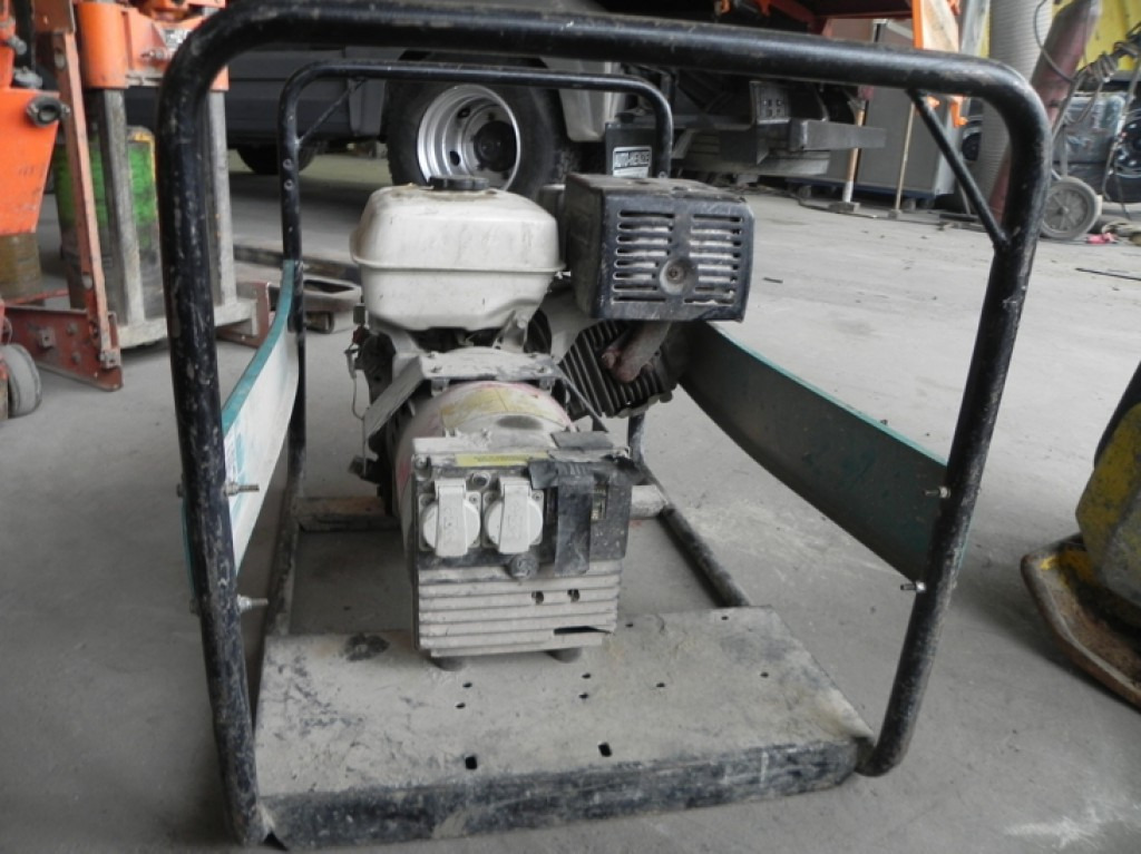 GEMMINGEN GMBH Stromerzeuger Eisemann G4000P Universal - Gerador elétrico: foto 2 GEMMINGEN GMBH Stromerzeuger Eisemann G4000P Universal - Gerador elétrico: foto 2