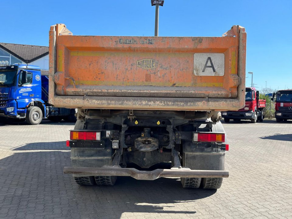 Locação de IVECO-MAGIRUS TRACKER AD260T50 6x4 3-Achs Kipper Schalter, Blatt IVECO-MAGIRUS TRACKER AD260T50 6x4 3-Achs Kipper Schalter, Blatt: foto 8