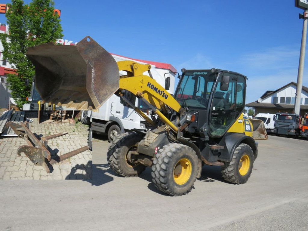 Komatsu Radlader WA 80 - 6 Radlader - Carregadeira de rodas: foto 1 Komatsu Radlader WA 80 - 6 Radlader - Carregadeira de rodas: foto 1