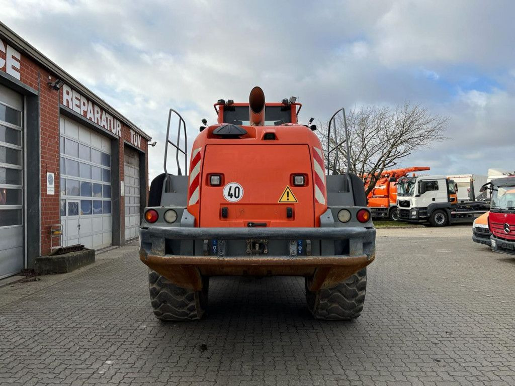 Liebherr Radlader L 566 Radlader - Carregadeira de rodas: foto 4 Liebherr Radlader L 566 Radlader - Carregadeira de rodas: foto 4