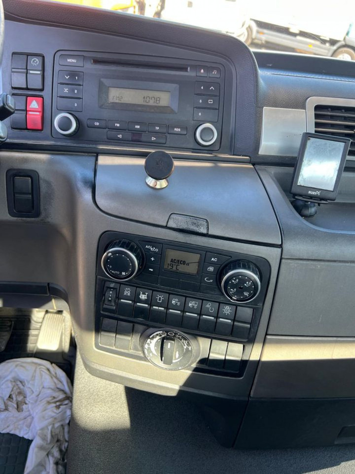 Caminhão basculante MAN MAN TG-S 3-Achs Allradkipper 26.440 6x6 Bordmatik: foto 6