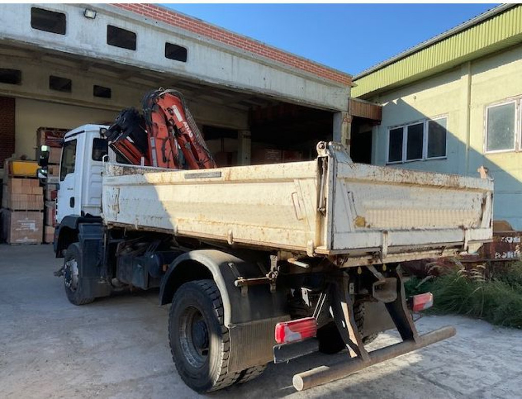 MAN TG-M 18.290 4x4 BB 2-Achs Allradkipper Kran Atlas 105+Funk - Caminhão basculante, Caminhão grua: foto 3 MAN TG-M 18.290 4x4 BB 2-Achs Allradkipper Kran Atlas 105+Funk - Caminhão basculante, Caminhão grua: foto 3