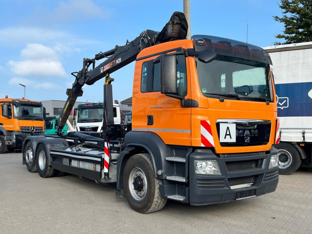 MAN TG-S 26.400 6x4H-2 BL Abrollkipper mit Kran Lift Lenk - Caminhão polibenne, Caminhão grua: foto 5 MAN TG-S 26.400 6x4H-2 BL Abrollkipper mit Kran Lift Lenk - Caminhão polibenne, Caminhão grua: foto 5