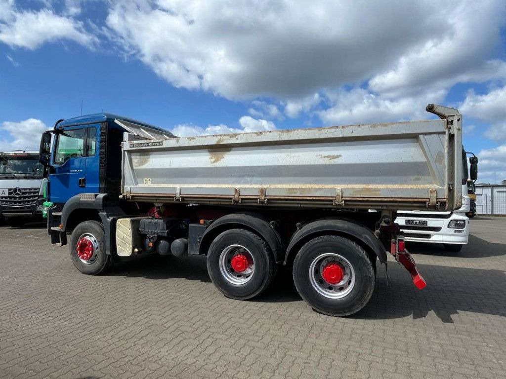 MAN TG-S 26.440 6x4 BB 3-Achs Kipper MeillerSchalter MAN TG-S 26.440 6x4 BB 3-Achs Kipper MeillerSchalter - Caminhão basculante: foto 5 MAN TG-S 26.440 6x4 BB 3-Achs Kipper MeillerSchalter MAN TG-S 26.440 6x4 BB 3-Achs Kipper MeillerSchalter - Caminhão basculante: foto 5