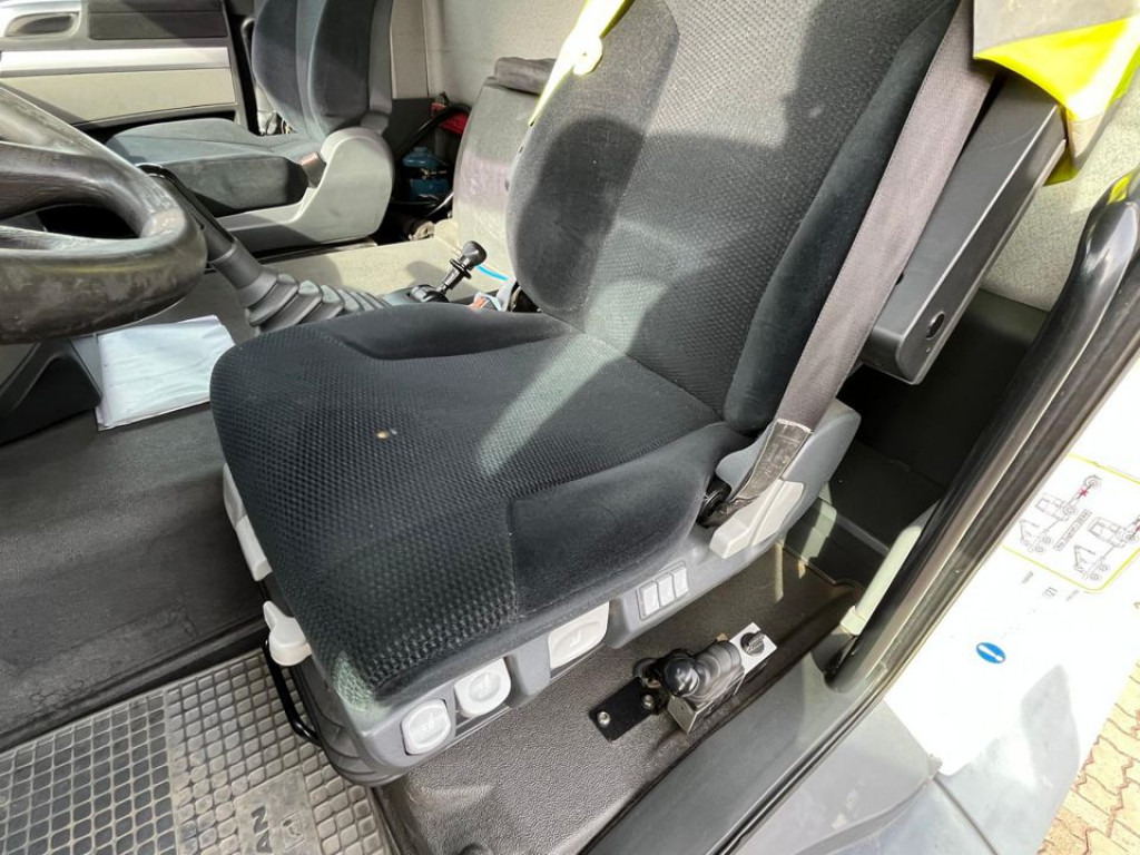 MAN TG-S 26.440 6x4 BB 3-Achs Kipper Schalter - Caminhão basculante: foto 2 MAN TG-S 26.440 6x4 BB 3-Achs Kipper Schalter - Caminhão basculante: foto 2
