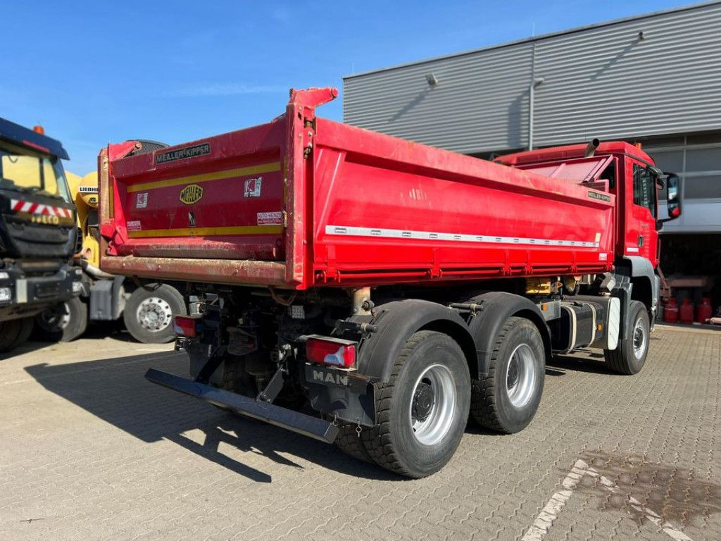 MAN TG-S 26.440 6x6 3-Achs Allradkipper Bordmatik - Caminhão basculante: foto 4 MAN TG-S 26.440 6x6 3-Achs Allradkipper Bordmatik - Caminhão basculante: foto 4