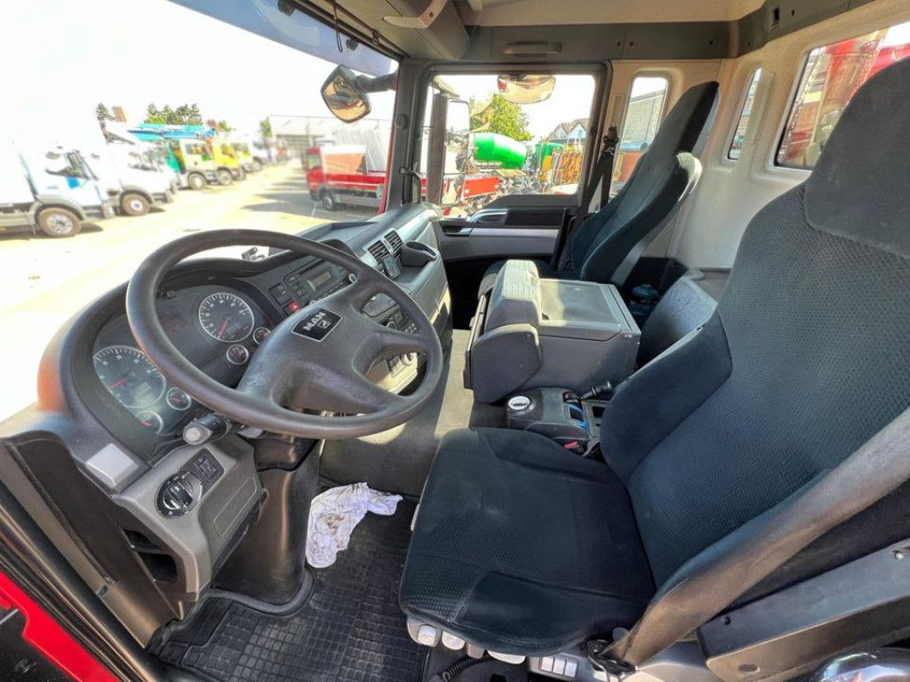 MAN TG-S 26.440 6x6 3-Achs Allradkipper Bordmatik - Caminhão basculante: foto 5 MAN TG-S 26.440 6x6 3-Achs Allradkipper Bordmatik - Caminhão basculante: foto 5