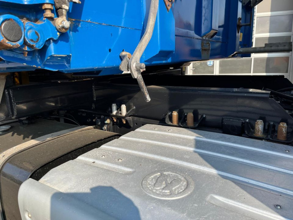 MAN TG-S 26.440 6x6 3-Achs Allradkipper Bordmatik Schalter - Caminhão basculante: foto 5 MAN TG-S 26.440 6x6 3-Achs Allradkipper Bordmatik Schalter - Caminhão basculante: foto 5
