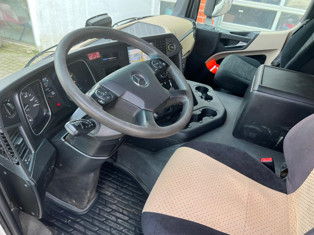 MERCEDES-BENZ Actros neu 2543 L 6x2 Abrollkipper Meiller Funk - Caminhão polibenne: foto 5 MERCEDES-BENZ Actros neu 2543 L 6x2 Abrollkipper Meiller Funk - Caminhão polibenne: foto 5