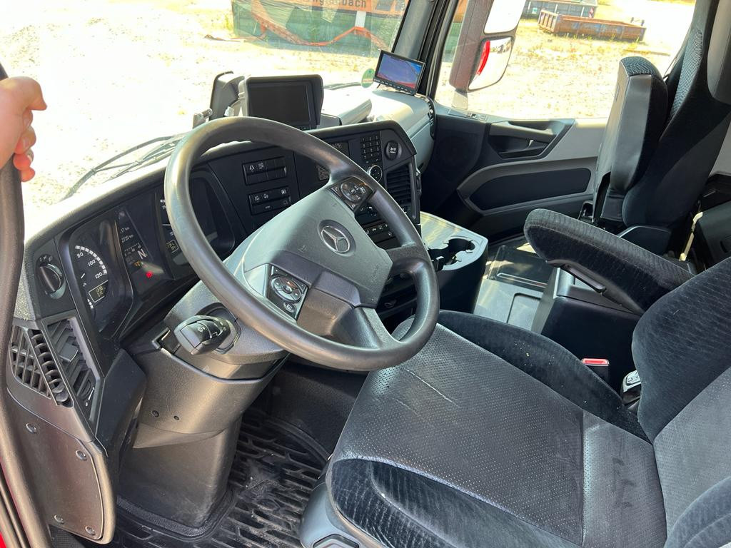 Caminhão com lona MERCEDES-BENZ Antos 2540 L 6x2 Pritsche LBW: foto 11 Caminhão com lona MERCEDES-BENZ Antos 2540 L 6x2 Pritsche LBW: foto 11