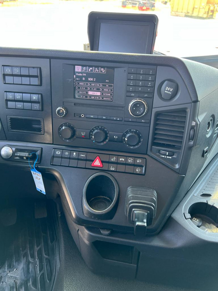 Caminhão com lona MERCEDES-BENZ Antos 2540 L 6x2 Pritsche LBW: foto 12 Caminhão com lona MERCEDES-BENZ Antos 2540 L 6x2 Pritsche LBW: foto 12