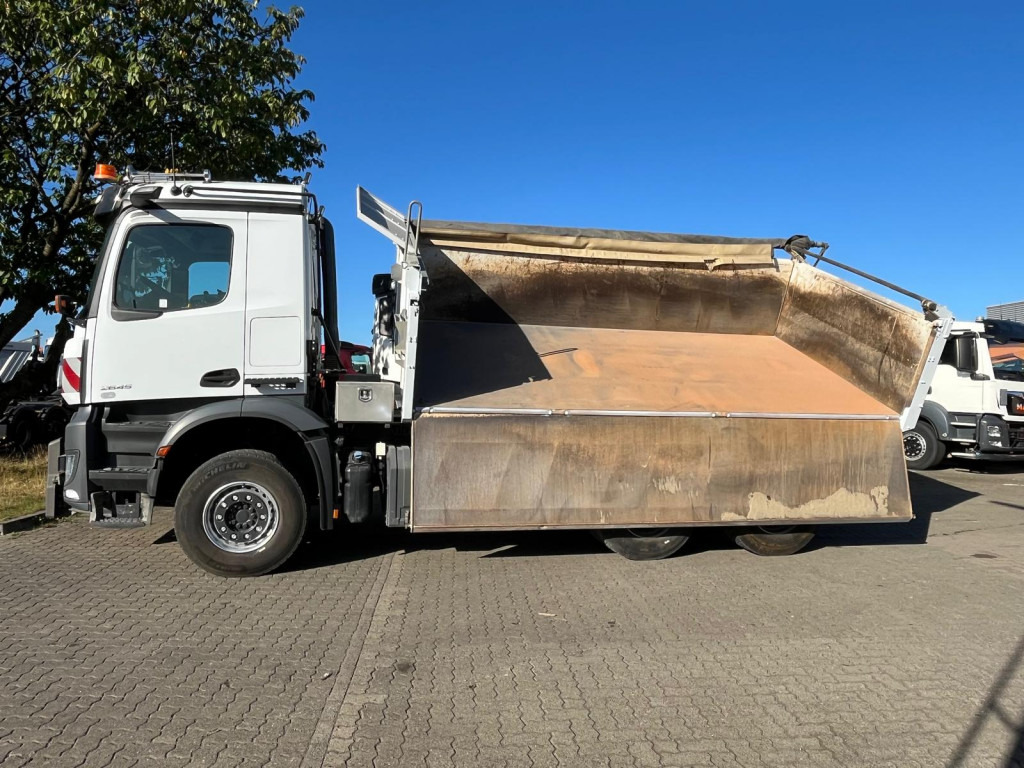 Caminhão basculante MERCEDES-BENZ Arocs 2645 K 6x4 3-Achs Kipper gr. Meiller Bordmatik 2 Stempel: foto 6