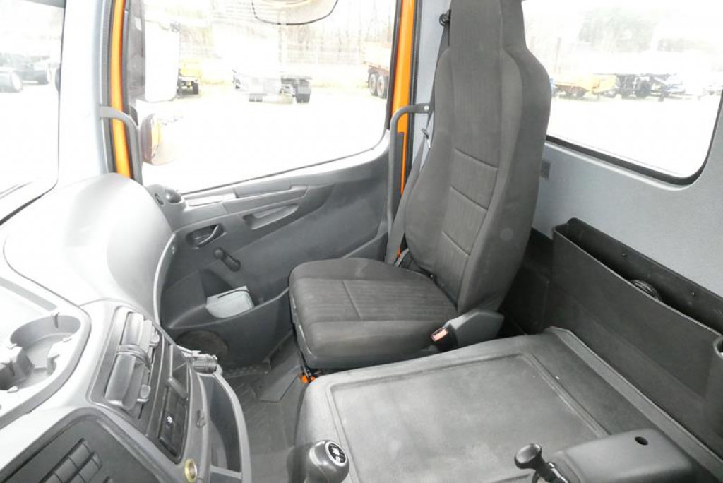 MERCEDES-BENZ Atego 818 K 2-Achs Kipper Schalter - Furgão basculante: foto 5 MERCEDES-BENZ Atego 818 K 2-Achs Kipper Schalter - Furgão basculante: foto 5