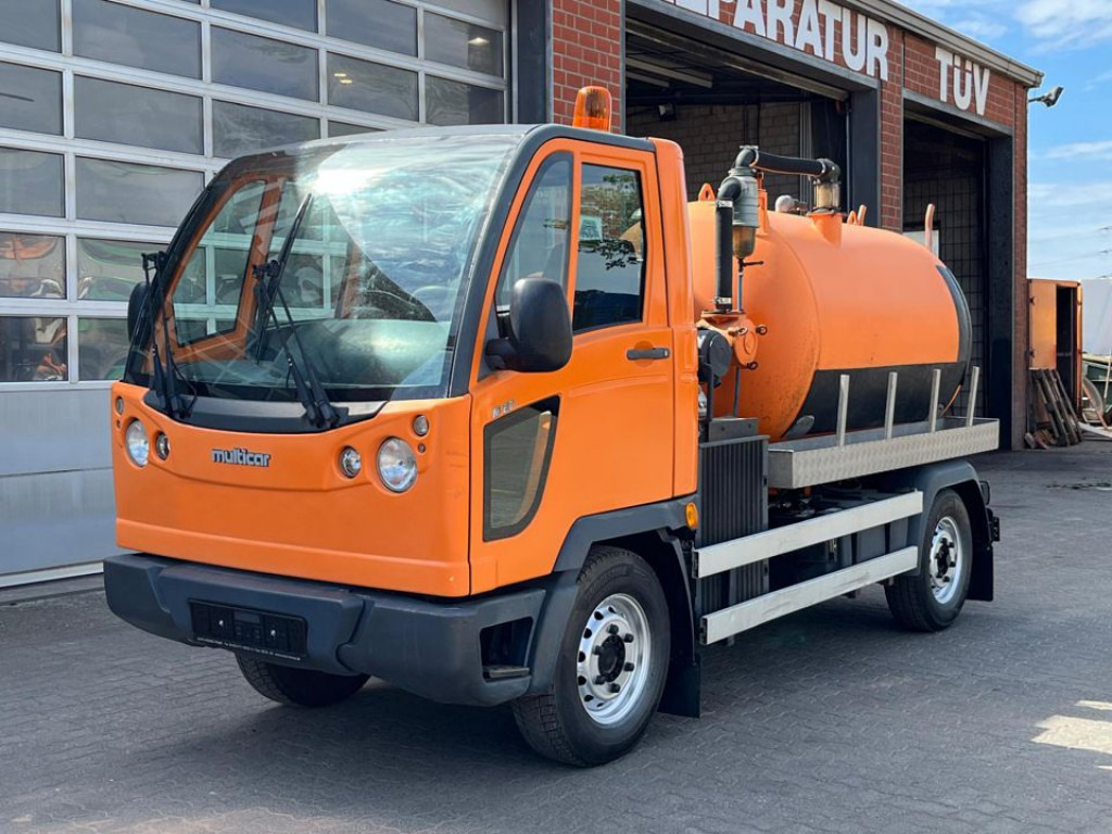 MULTICAR FUMO M30 Saug + Spülwagen - Caminhão limpa fossa: foto 1 MULTICAR FUMO M30 Saug + Spülwagen - Caminhão limpa fossa: foto 1