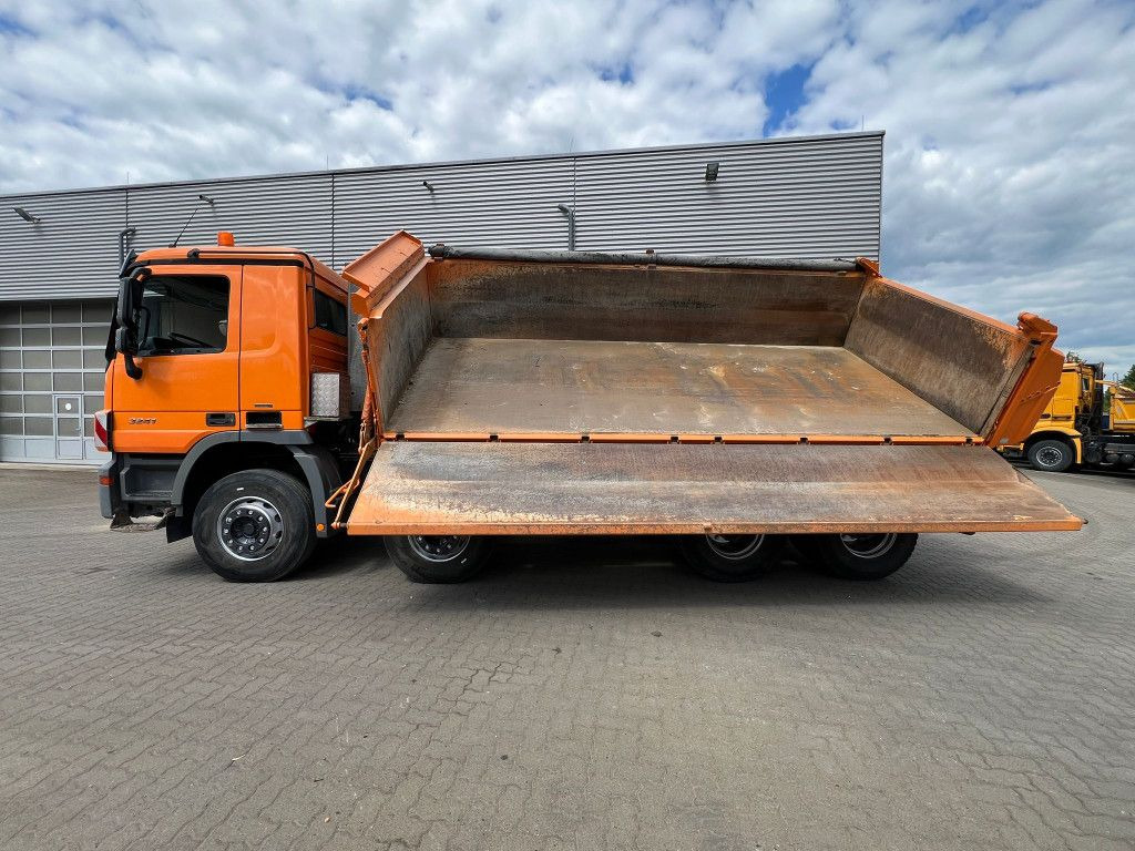 Mercedes-Benz Actros 3241 K 8x4 4-Achs Kipper Meiller Deutsch - Caminhão basculante: foto 5 Mercedes-Benz Actros 3241 K 8x4 4-Achs Kipper Meiller Deutsch - Caminhão basculante: foto 5