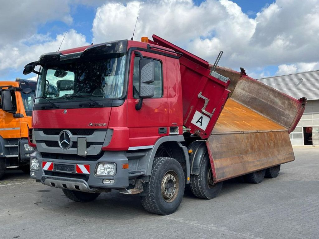 Mercedes-Benz Actros 4141 K 8x4 4-Achs Kipper Bordmatik Meille - Caminhão basculante: foto 1 Mercedes-Benz Actros 4141 K 8x4 4-Achs Kipper Bordmatik Meille - Caminhão basculante: foto 1