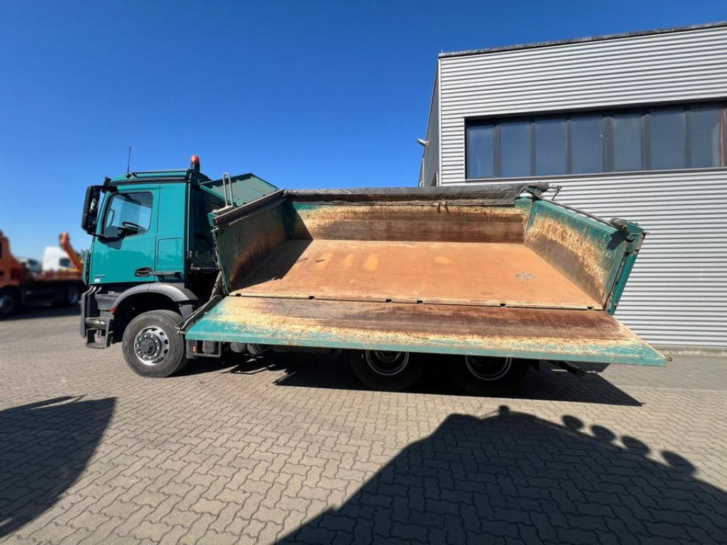 Mercedes-Benz Arocs 2636 6x6 HAD 3-Achs Allradkipper Meiller Mercedes-Benz Arocs 2636 6x6 HAD 3-Achs Allradkipper Meiller - Caminhão basculante: foto 5 Mercedes-Benz Arocs 2636 6x6 HAD 3-Achs Allradkipper Meiller Mercedes-Benz Arocs 2636 6x6 HAD 3-Achs Allradkipper Meiller - Caminhão basculante: foto 5