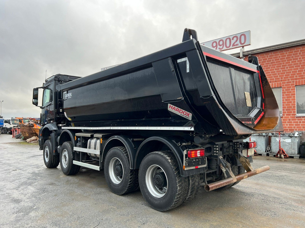 Mercedes-Benz Arocs 4145 8x6 Mudenkipper - Caminhão basculante: foto 4 Mercedes-Benz Arocs 4145 8x6 Mudenkipper - Caminhão basculante: foto 4