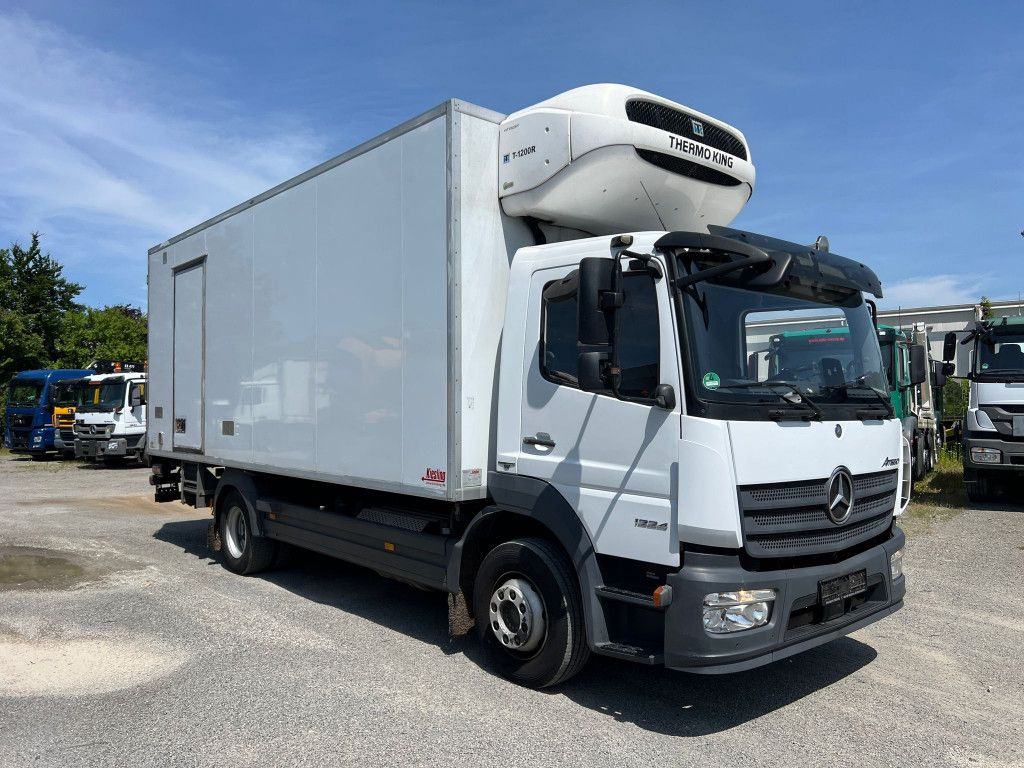 Mercedes-Benz Atego 1224 L Kühlkoffer LBW Tiefkühler 6,2m/LBW - Caminhão frigorífico: foto 2 Mercedes-Benz Atego 1224 L Kühlkoffer LBW Tiefkühler 6,2m/LBW - Caminhão frigorífico: foto 2