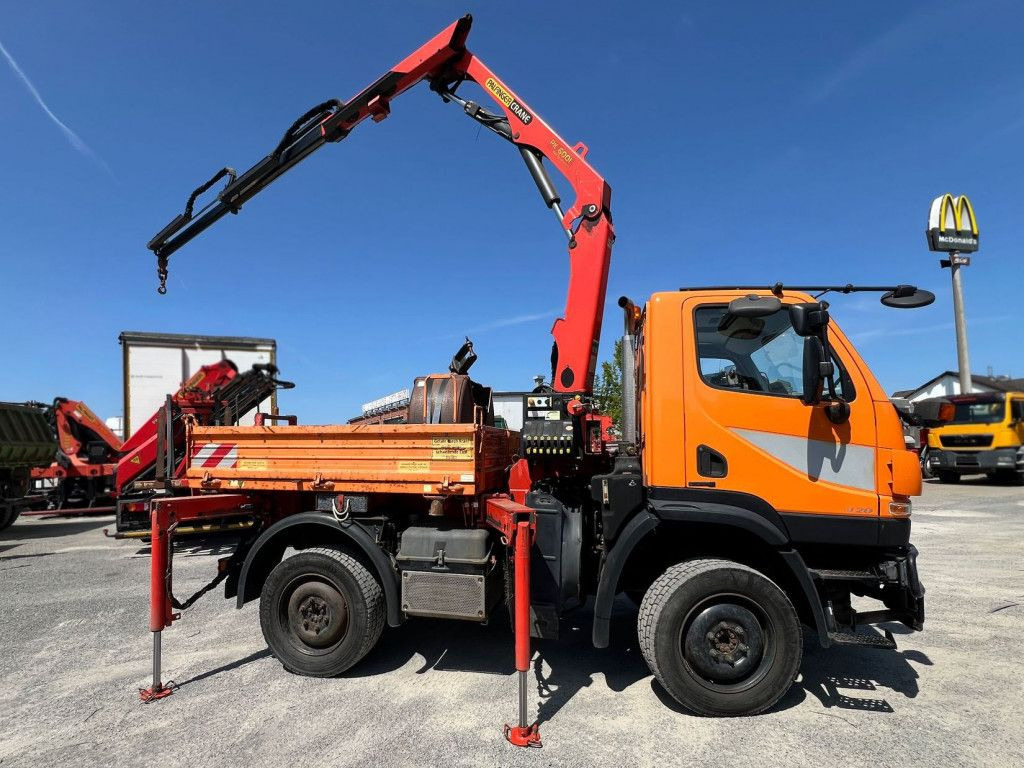 Mercedes-Benz Unimog U20 2-Achs Allradkipper Kran Palfinger Kr - Caminhão basculante, Caminhão grua: foto 3 Mercedes-Benz Unimog U20 2-Achs Allradkipper Kran Palfinger Kr - Caminhão basculante, Caminhão grua: foto 3