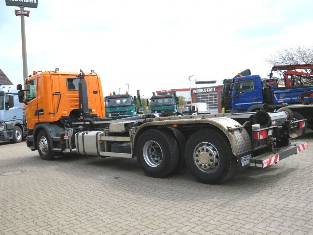 Scania G 410 LB 6x2*4HNA Abrollkipper Lift+Lenkachse 28 - Caminhão polibenne: foto 3 Scania G 410 LB 6x2*4HNA Abrollkipper Lift+Lenkachse 28 - Caminhão polibenne: foto 3