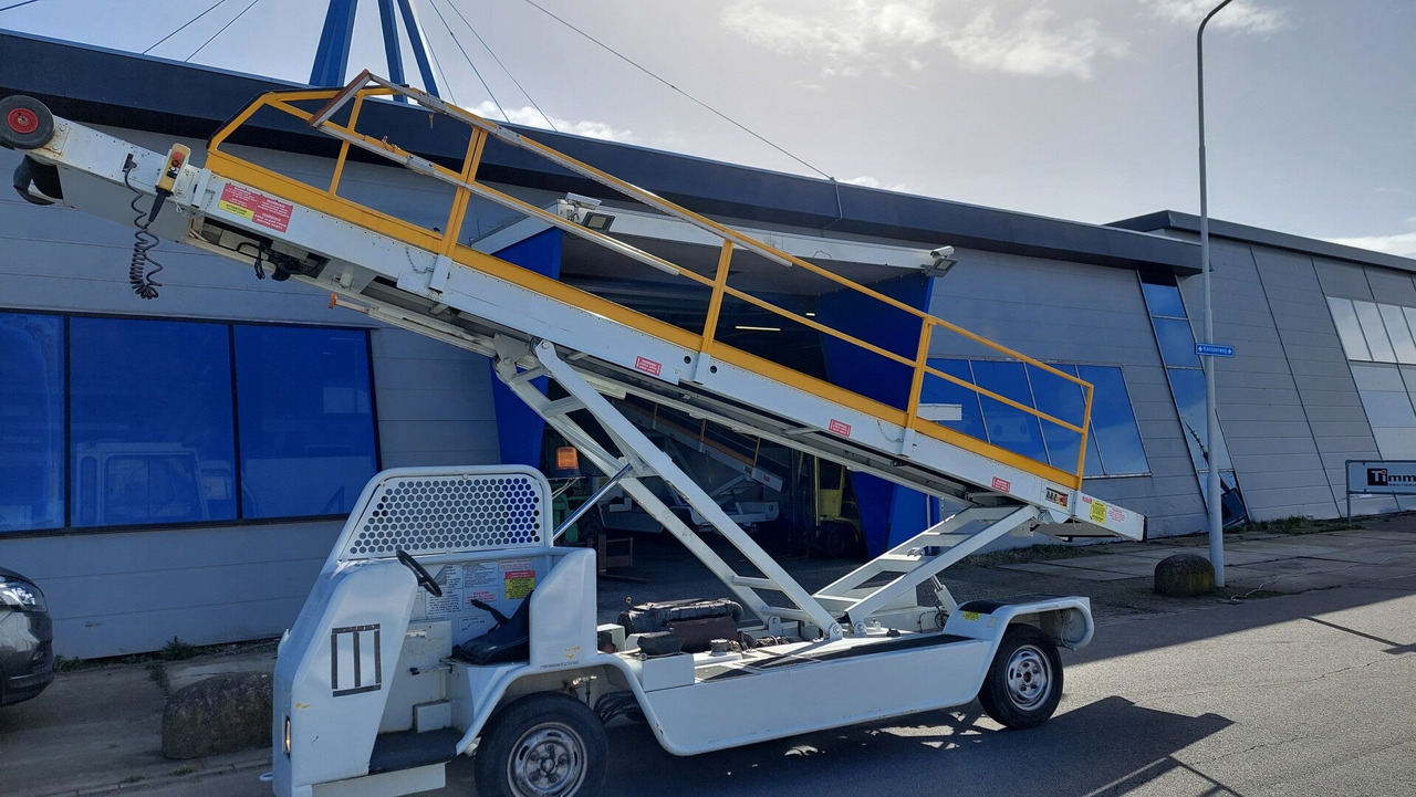 Belt Loader AMSS ECO-850 - Veículo com correia transportadora: foto 1 Belt Loader AMSS ECO-850 - Veículo com correia transportadora: foto 1