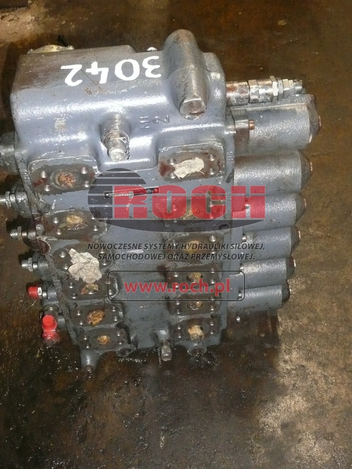 O&K 1292975 561 2181170 - 6 SEKCYJNY - Válvula hidráulica: foto 1 O&K 1292975 561 2181170 - 6 SEKCYJNY - Válvula hidráulica: foto 1