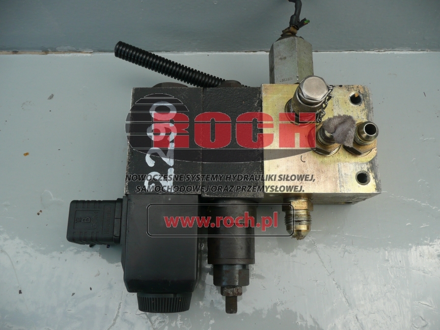 VICKERS DGMX23PPFWB10EN80 - 1 SEKCYJNA + DG4-3S 2ALMUH560 + H507848 24VDC 30W - Válvula hidráulica de Máquina de construção: foto 1 VICKERS DGMX23PPFWB10EN80 - 1 SEKCYJNA + DG4-3S 2ALMUH560 + H507848 24VDC 30W - Válvula hidráulica de Máquina de construção: foto 1