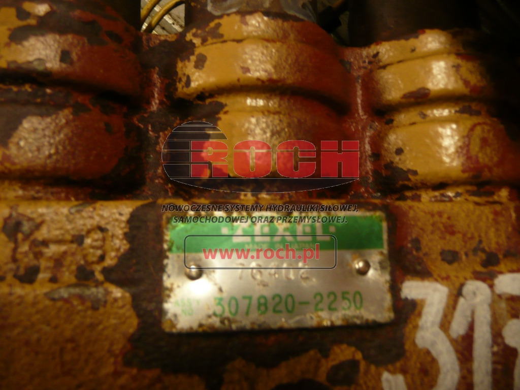 ZEXEL 76402 307820-2250 - 3 SEKCYJNY - Válvula hidráulica: foto 1 ZEXEL 76402 307820-2250 - 3 SEKCYJNY - Válvula hidráulica: foto 1