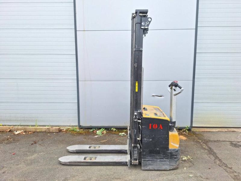 Caterpillar NSP16N2 - Stacker: foto 4 Caterpillar NSP16N2 - Stacker: foto 4