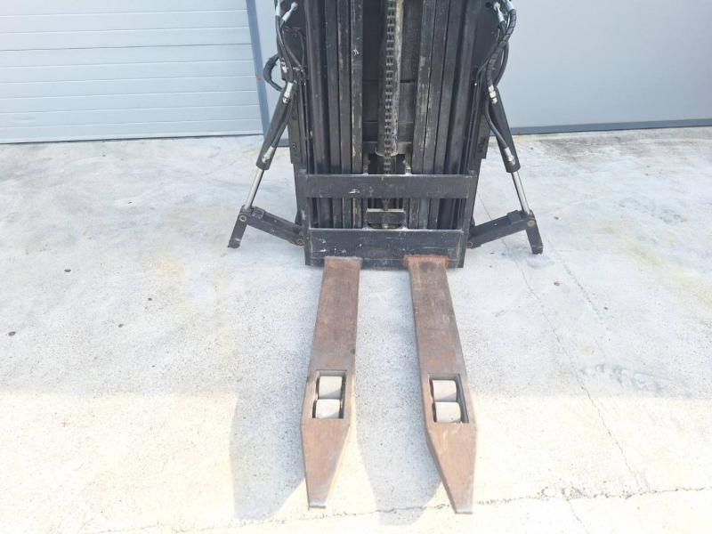Stacker Caterpillar NSR16N: foto 14