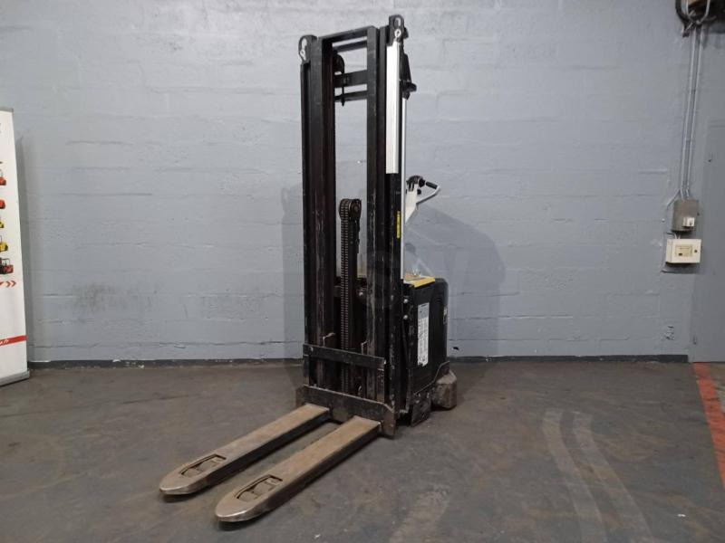 Caterpillar NSV16Ni - Stacker: foto 2 Caterpillar NSV16Ni - Stacker: foto 2