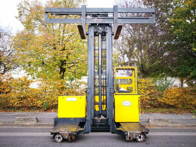 Combilift C3000EST - Empilhador de 4 vias: foto 3 Combilift C3000EST - Empilhador de 4 vias: foto 3