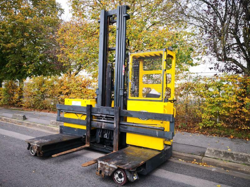 Combilift C3000EST - Empilhador de 4 vias: foto 1 Combilift C3000EST - Empilhador de 4 vias: foto 1